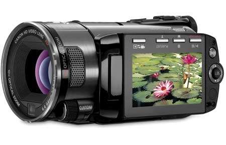 Canon Vixia HF S100 ghi hình vào thẻ AVCHD. Ảnh: iTechnews.