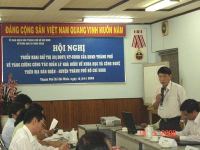 TP.HCM Chua nen thanh lap hoi dong KH-CN cap quan huyen.